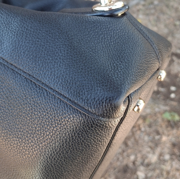 Coach 36464 Edie Handbag Shoulder Bag Tote Purse - Picture 5 of 9